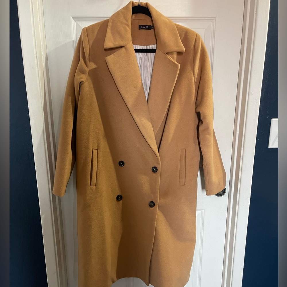 Women’s khaki coat